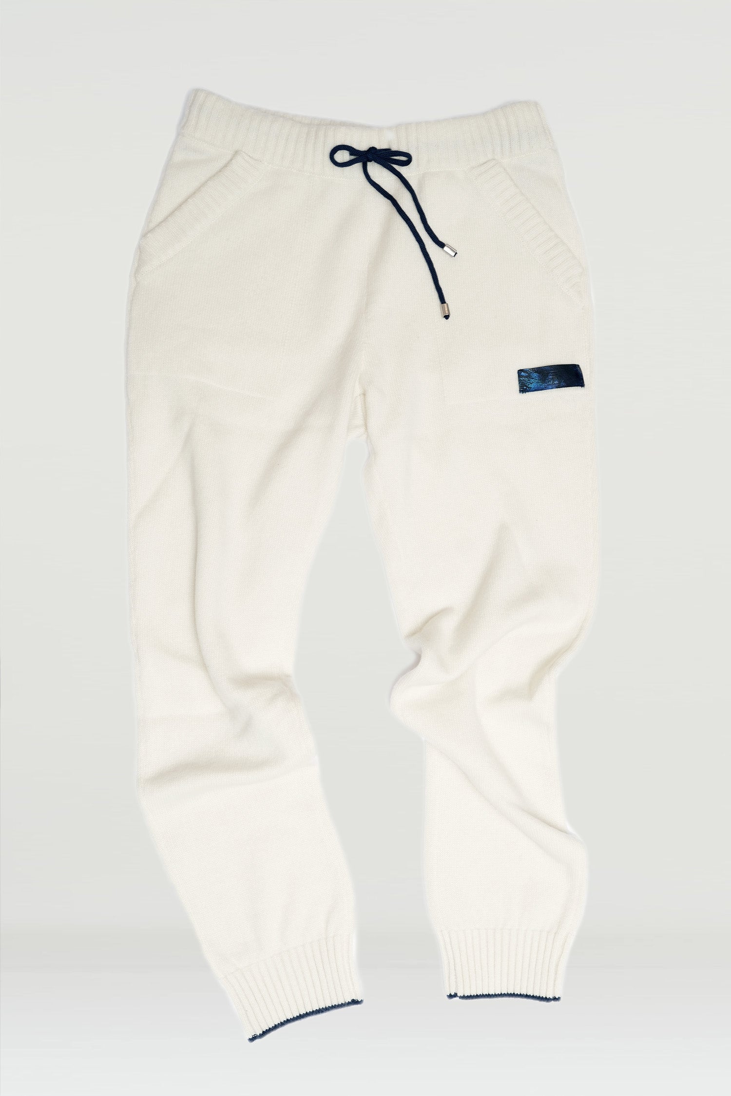 アラシャンカシミヤ ニットパンツ