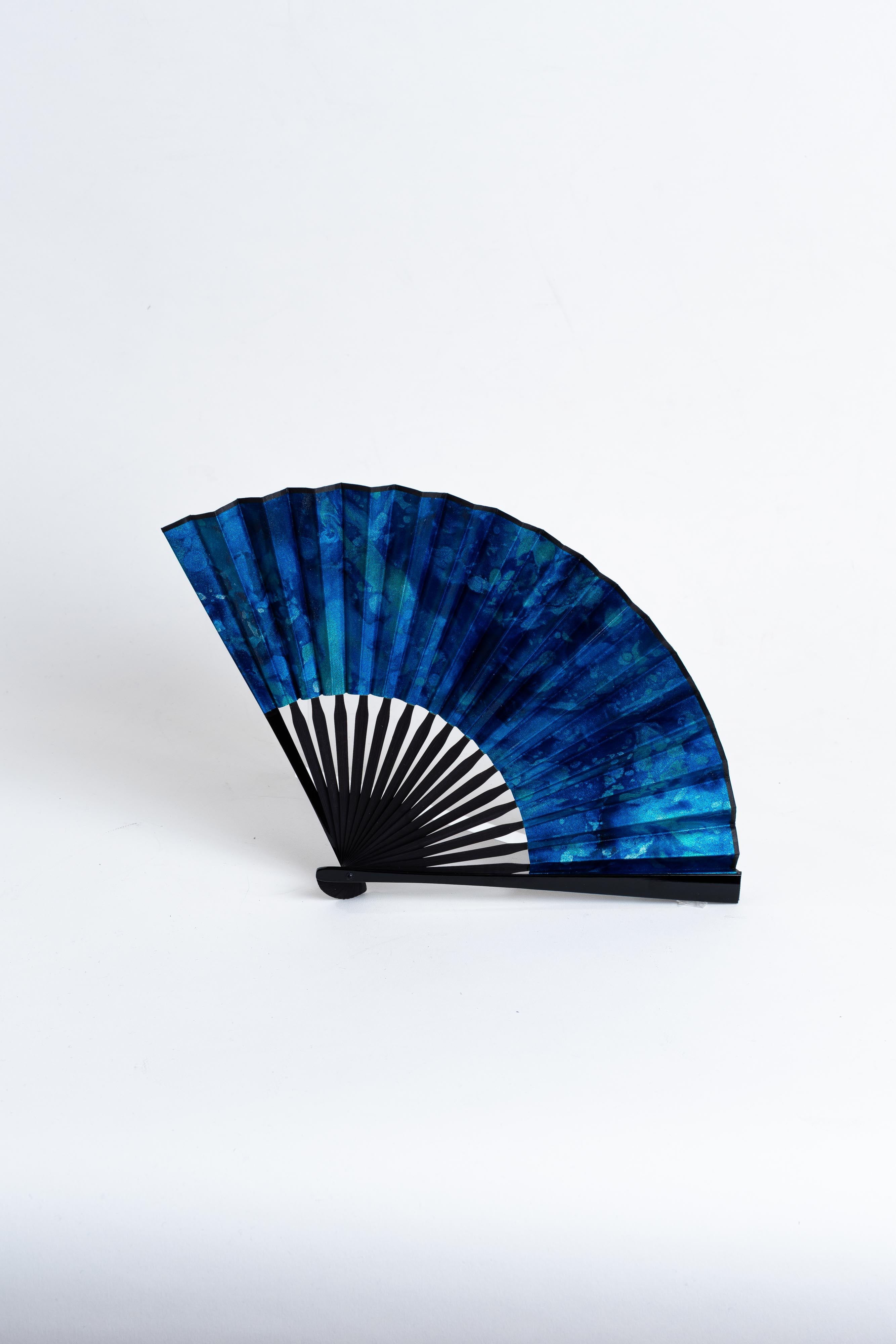 レザー扇子[HAKU] Voyage