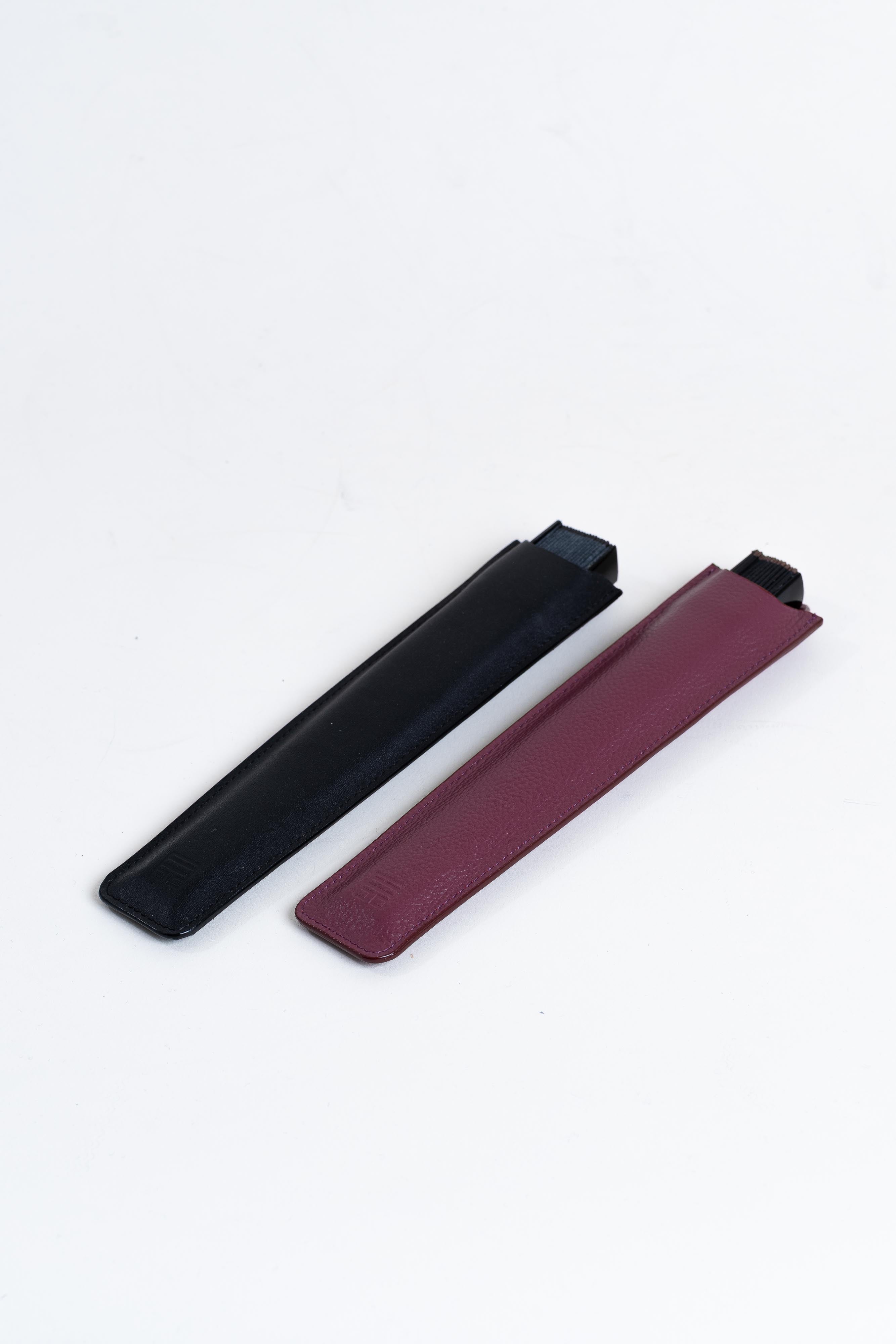 レザー扇子[HAKU] Black