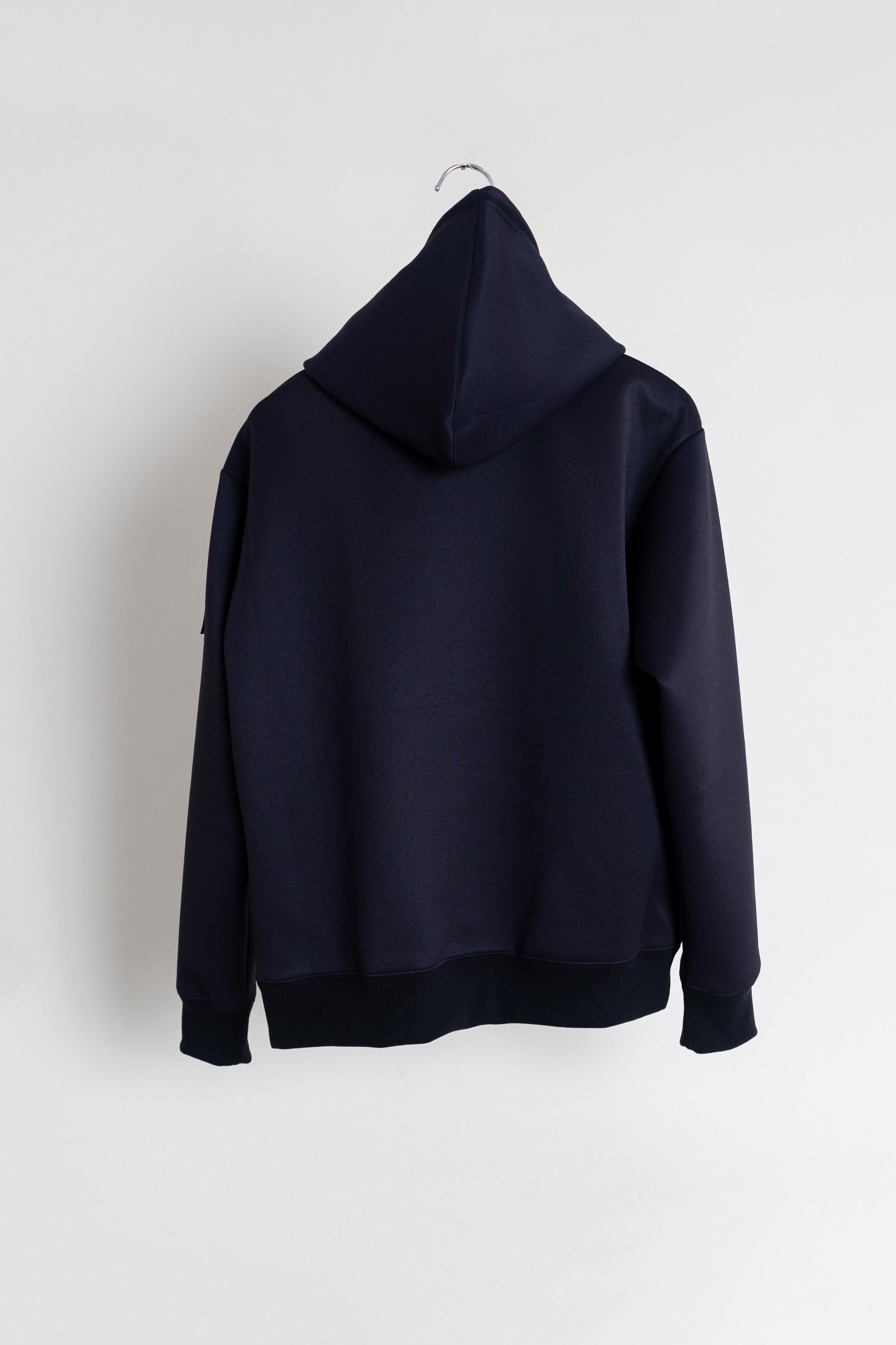 レザーパッチ　ダンボールニットパーカー